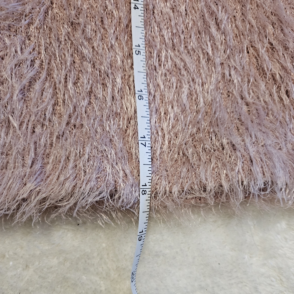 NEW Bershka Pink Fuzzy Sweater Size XS Cozy Knit Feminine Winter Girlhoodcore - Picture 9 of 11